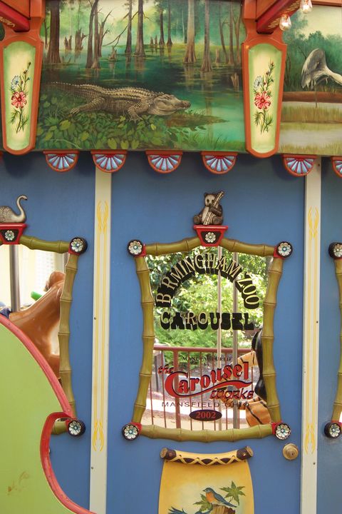 Click to display the next picture