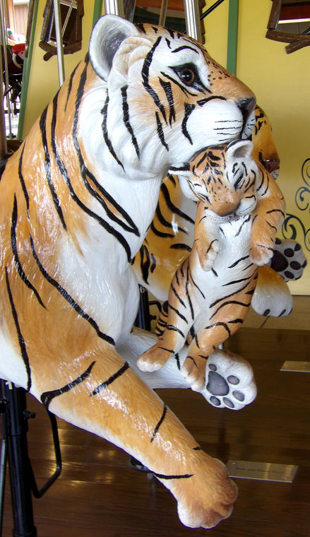 Click to display the next picture