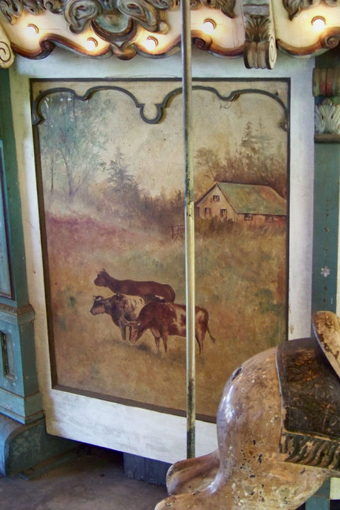 Click to display the next picture